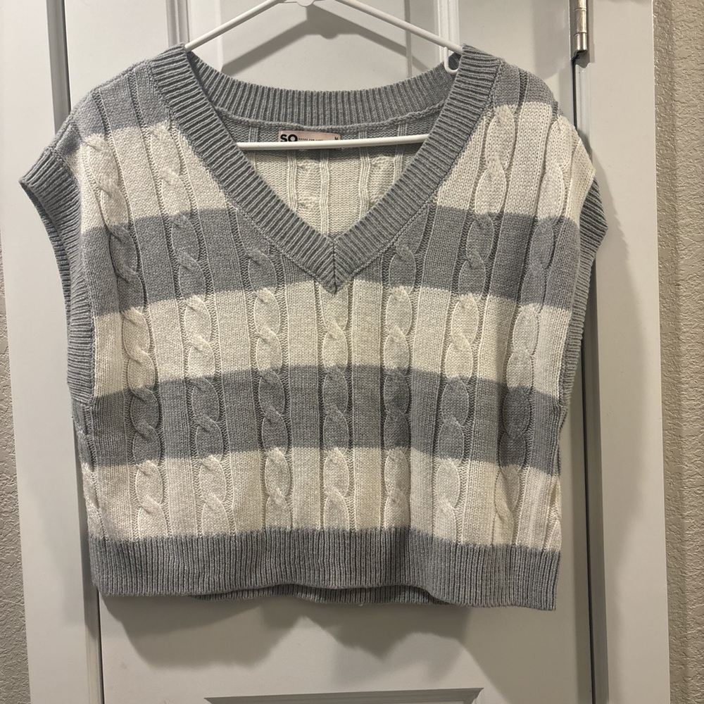 SO Women's V-Neck Sweater Vest in Gray and White